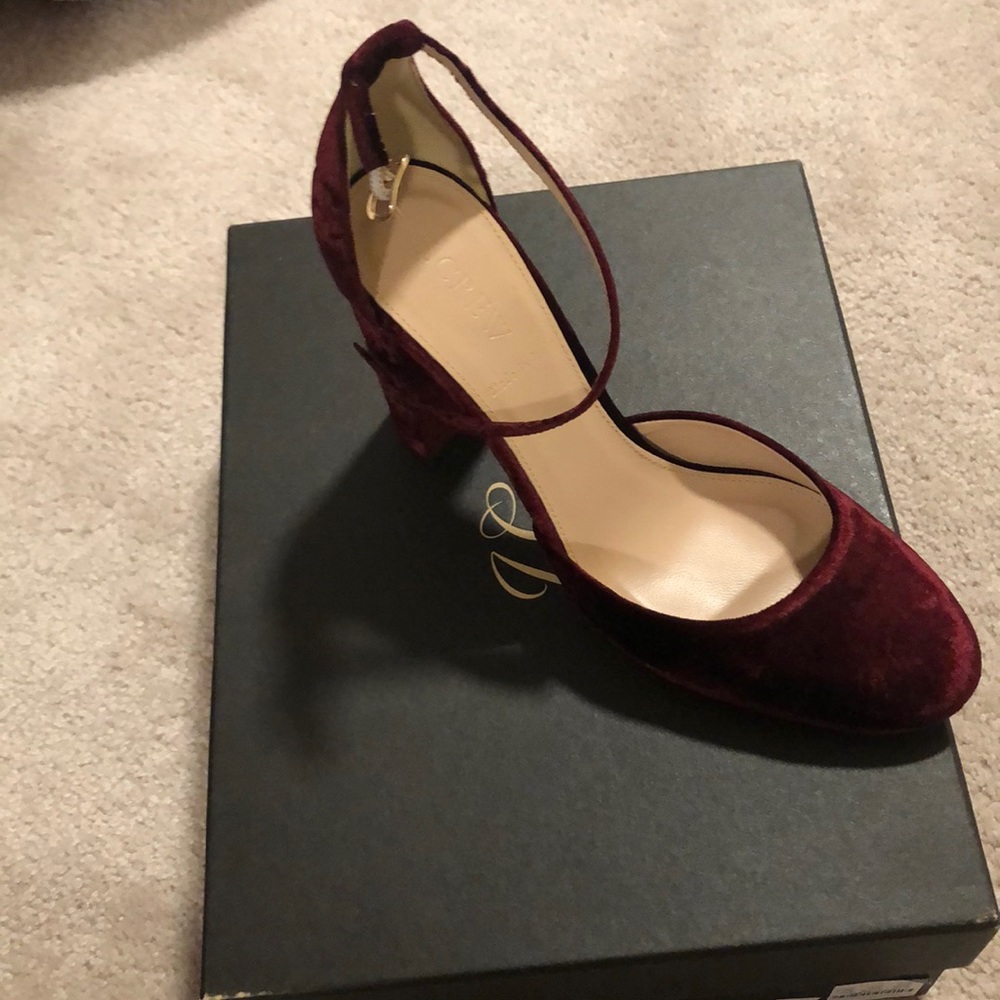 JCrew Lena Ankle Strap pumps in velvet
